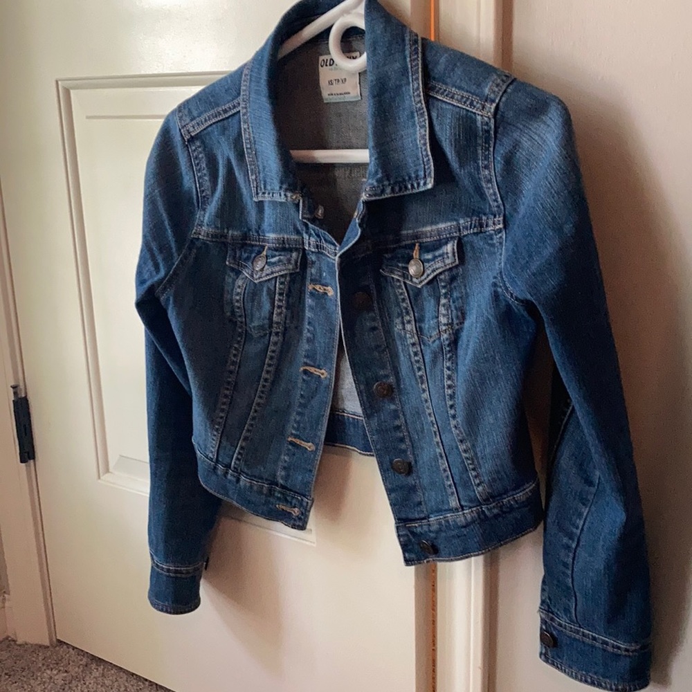 Cropped old navy denim jacket
